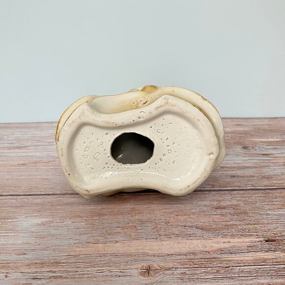 Vintage yellow parakeet on driftwood Figurine - Picture 5 of 7